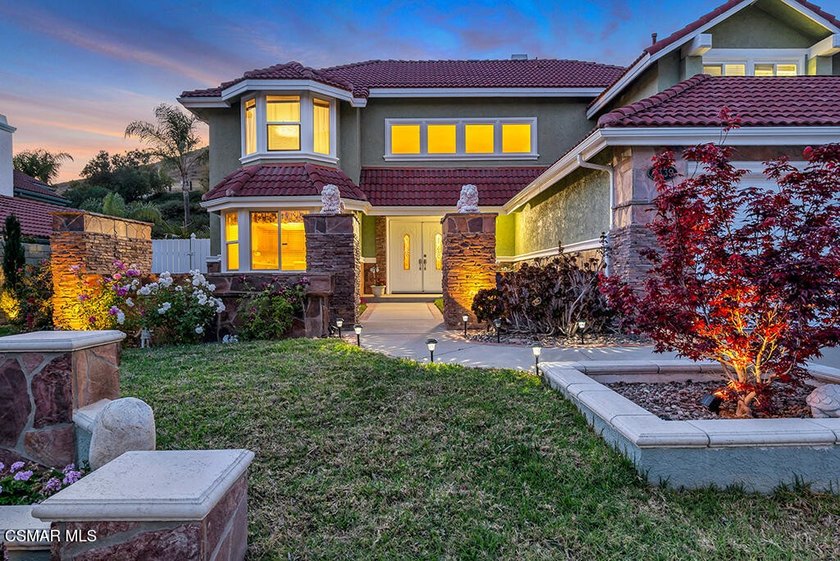 Some homes just work. The layout makes sense. The backyard - photo 7