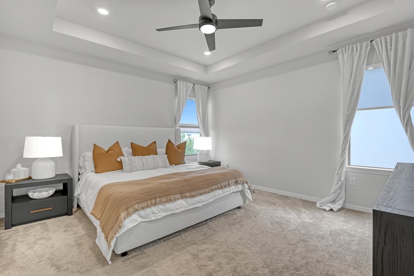 Stunning 2023-built 5-bedroom retreat in the gated community of - photo 24