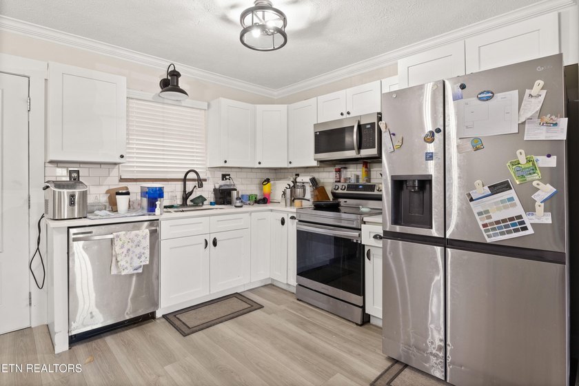 This property is great for a variety of uses. Investors - photo 16