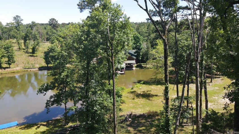 129 Ft of Lake Hamilton Waterfront | Build-Ready .75-Acre Lot | - photo 17