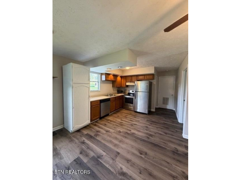 This property is great for a variety of uses. Investors - photo 39