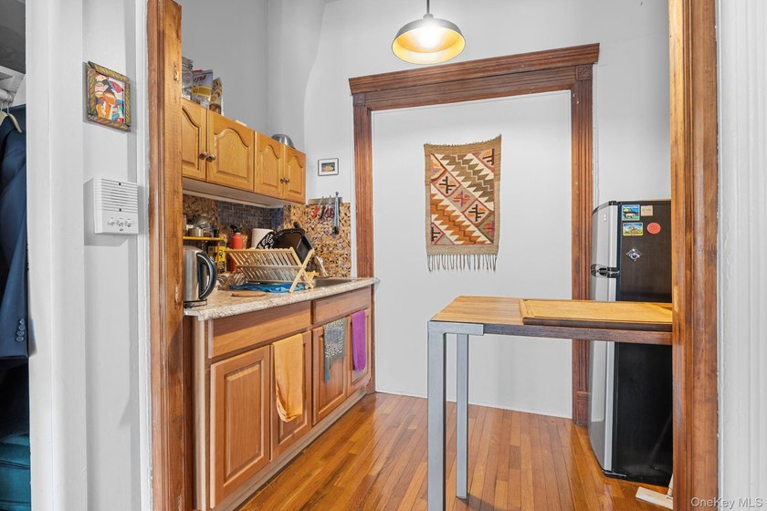 Presenting a rare opportunity to own a beautiful, legal three - photo 6