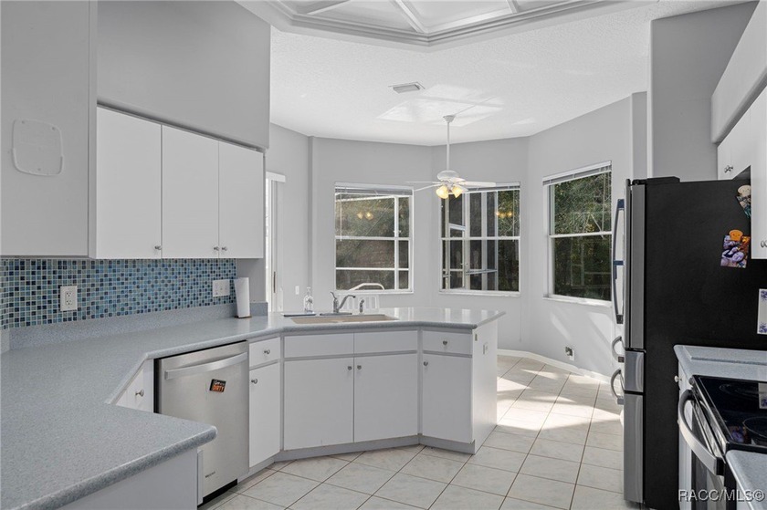 Beautiful Rutenberg home located in the highly desirable - photo 13