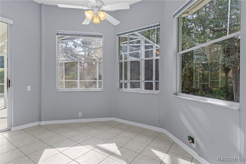 Beautiful Rutenberg home located in the highly desirable - photo 18