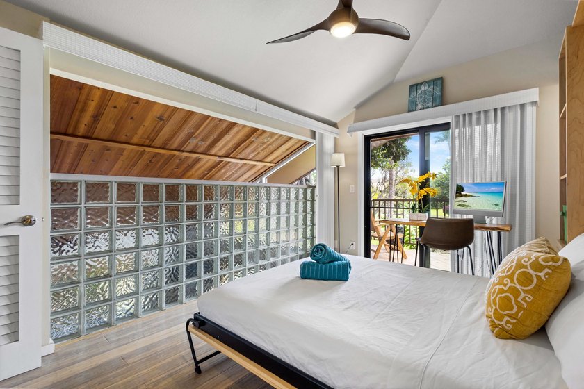 Discover the perfect blend of space, comfort, and island living - photo 21