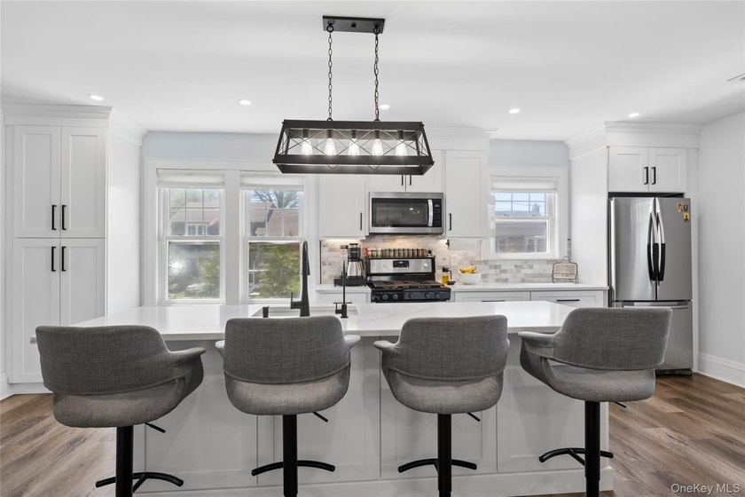 Your Dream home awaits, Open concept 3 bedroom home that has - photo 4