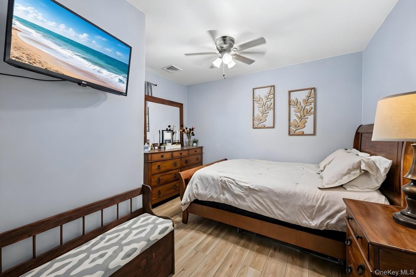 Your Dream home awaits, Open concept 3 bedroom home that has - photo 7