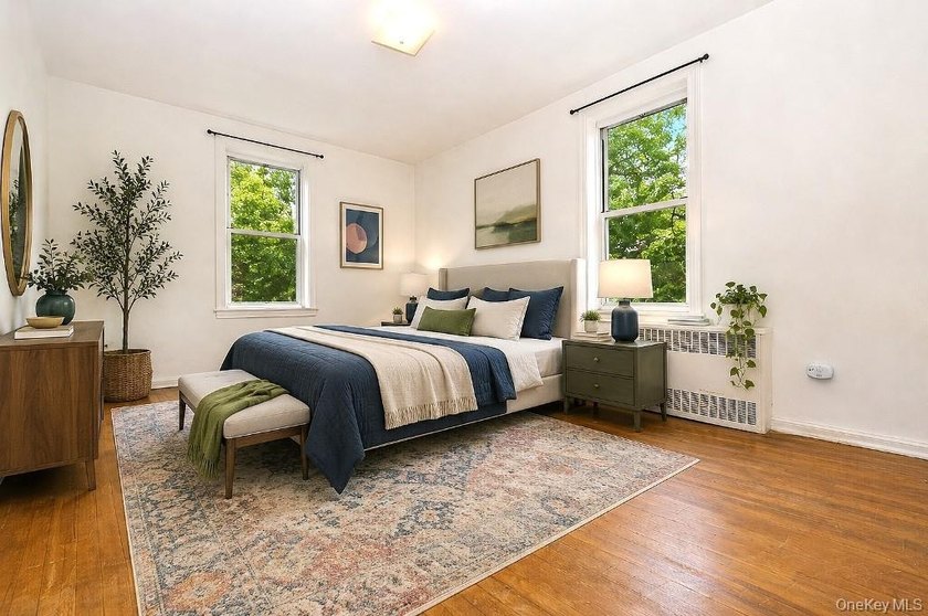 Great opportunity to own a two-bedroom co-op in sought-after - photo 2