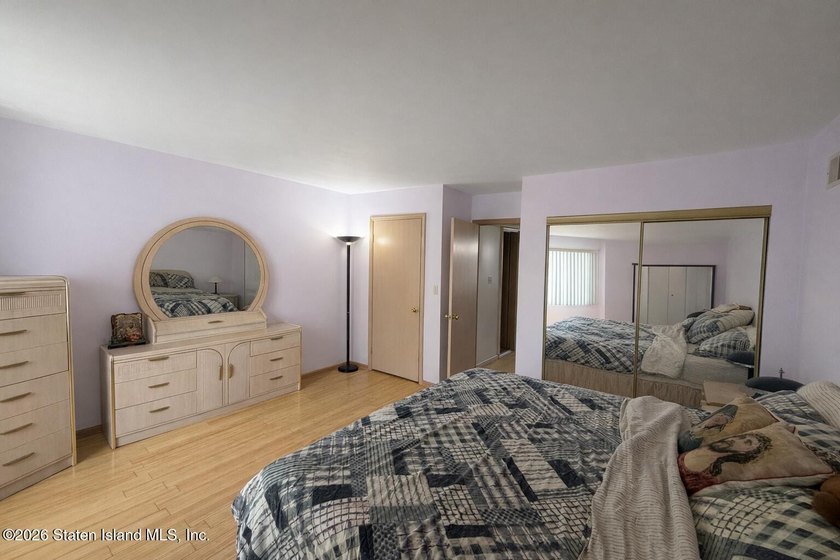 Affordable large townhome with Small HOA, 3 bedrooms, 2 - photo 8