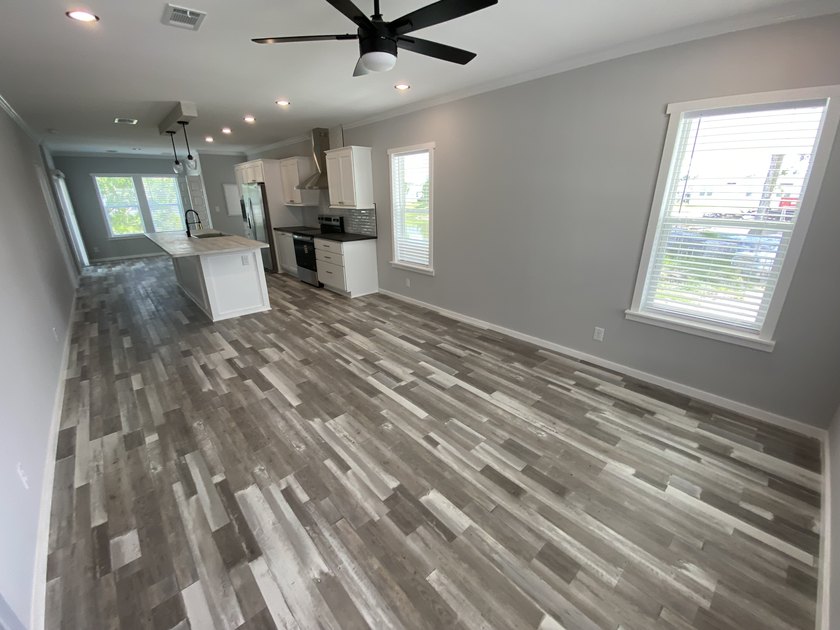 **3 MONTHS FREE LOT RENT-MUST CLOSE ON OR BEFORE 3/31/26** BRAND - photo 4