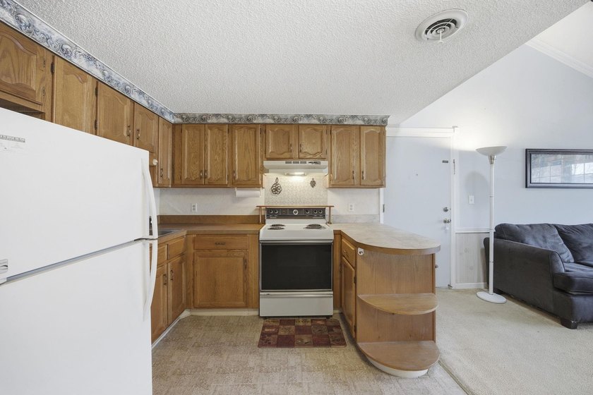 Welcome to Sterling Village, where affordability meets coastal - photo 10