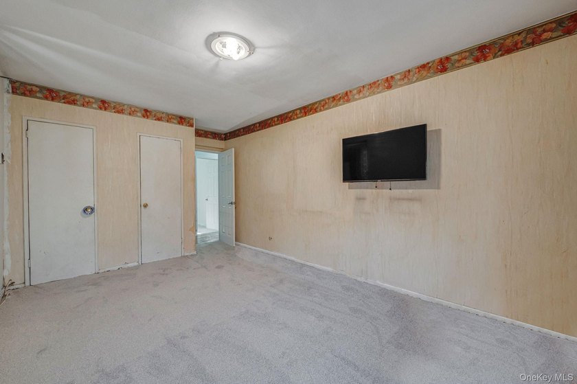 Welcome to this inviting 2-bedroom, 1-bath co-op nestled on a - photo 10