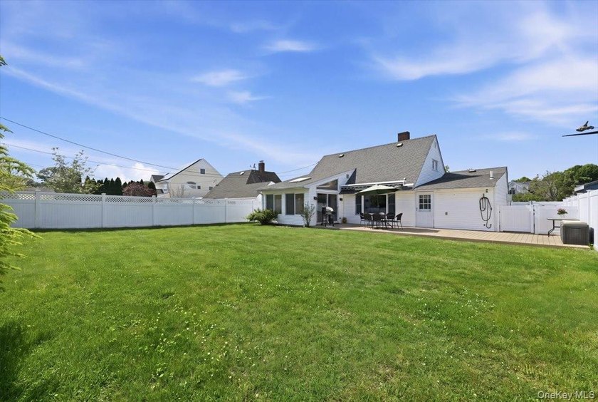 Celebrate the start of summer by discovering your new home in - photo 31