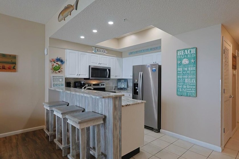 SHOWINGS AVAILABLE THIS WEEKEND! Wake up to stunning Gulf views - photo 7