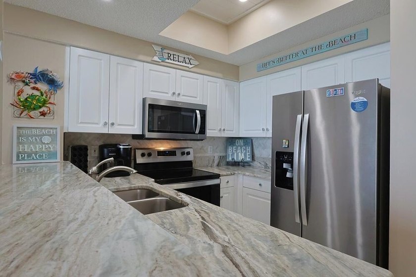 SHOWINGS AVAILABLE THIS WEEKEND! Wake up to stunning Gulf views - photo 8