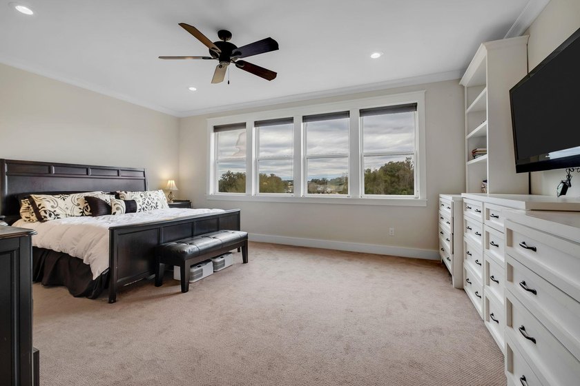 $2,500 Buyer closing cost credit for an accepted offer by July - photo 5