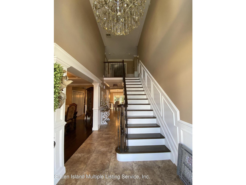 WOW WOW WOW! Stunning describes this recently renovated (2021) - photo 2