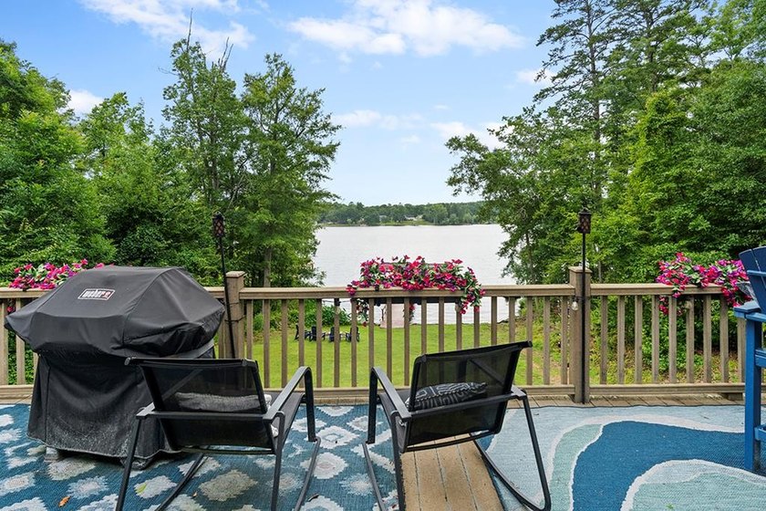 Finding a home on Lake Greenwood that offers both expansive big - photo 30