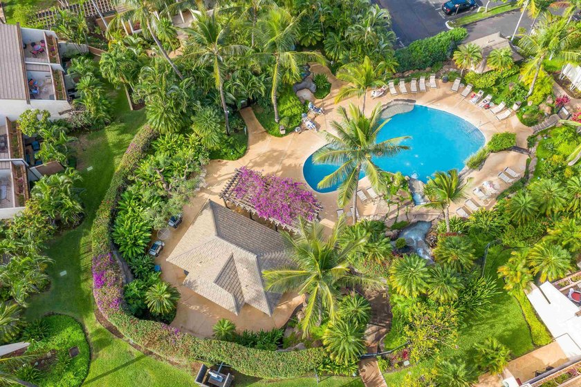 Perched at the top of Maui Kamaole affords this condo a very - photo 41