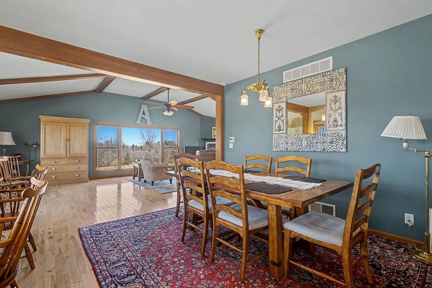 REDUCED! Discover this turnkey country retreat and established - photo 9