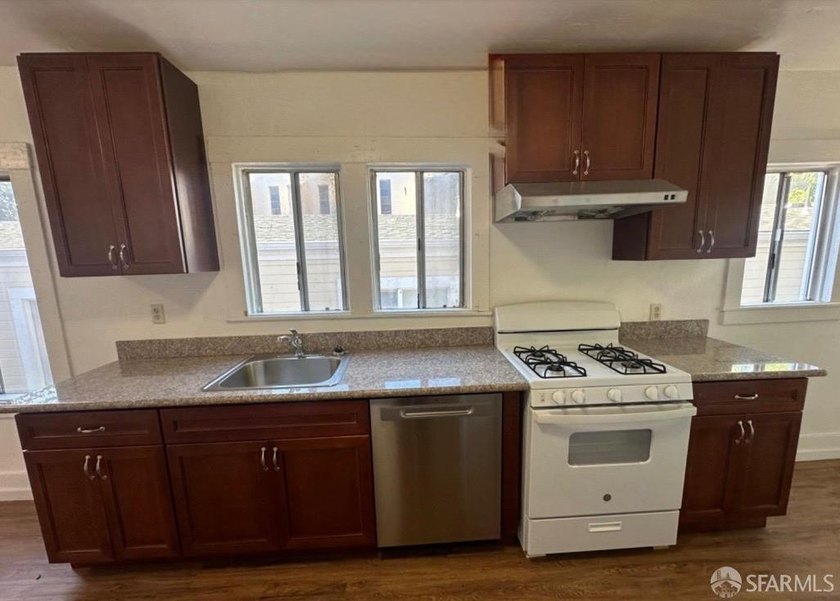 **Get a 2% interest buydown (2-1 buydown) on this home!** - photo 3