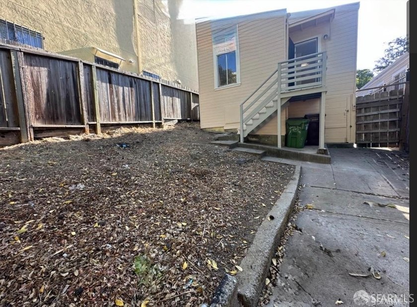 **Get a 2% interest buydown (2-1 buydown) on this home!** - photo 6