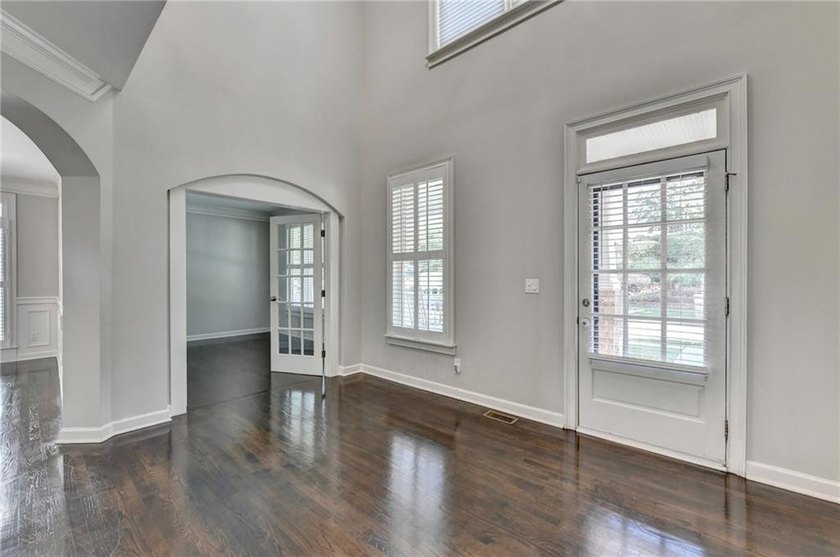 GORGEOUS move-in-ready home, ORIGINAL JOHN WEILAND FLOORPLAN - photo 6