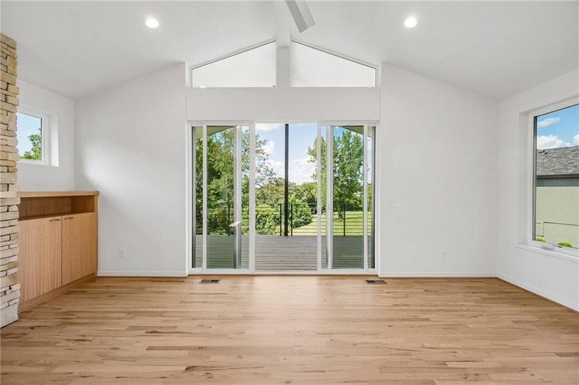 Spectacular, one-of-a kind home overlooking the 14th hole of the - photo 14