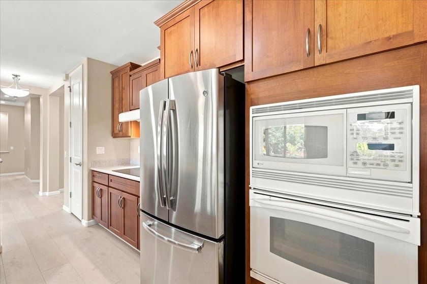 Prestigious Moana Estates Single-Level Gem. This beautifully - photo 20