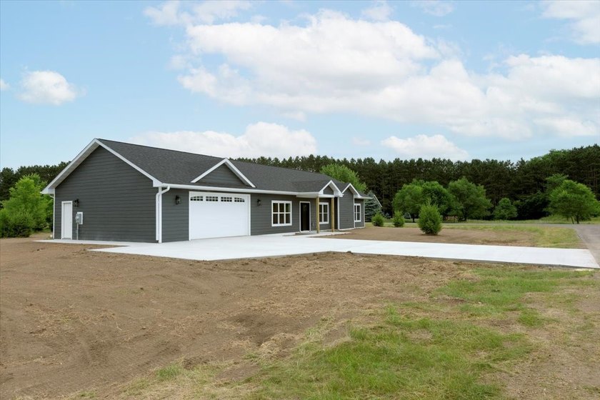 Coming Soon....This 3 bedroom Single Level Living Home is ready - photo 8