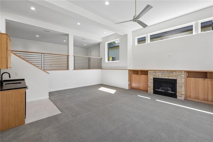 Spectacular, one-of-a kind home overlooking the 14th hole of the - photo 36