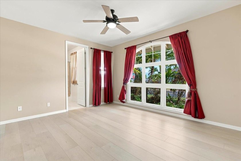 Prestigious Moana Estates Single-Level Gem. This beautifully - photo 39