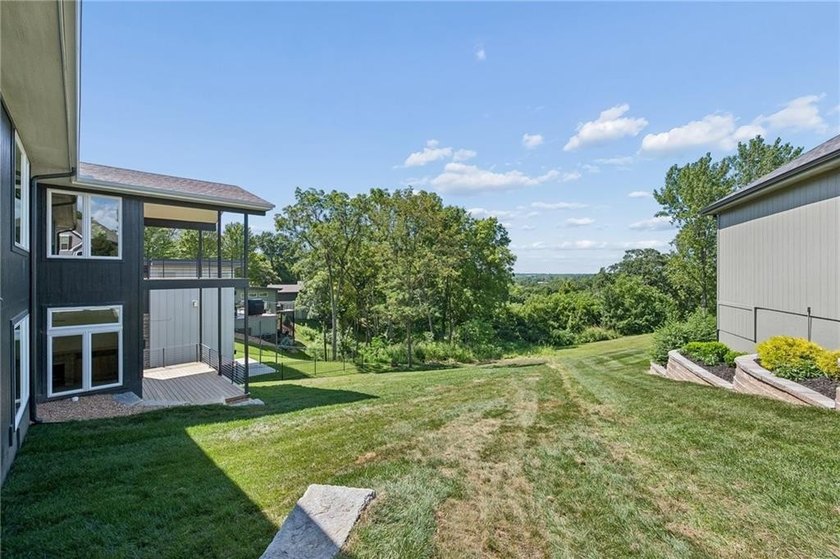 Spectacular, one-of-a kind home overlooking the 14th hole of the - photo 42