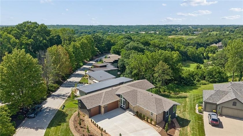 Spectacular, one-of-a kind home overlooking the 14th hole of the - photo 43