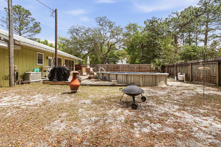 Tucked away in the heart of Santa Rosa Beach, this charming and - photo 30