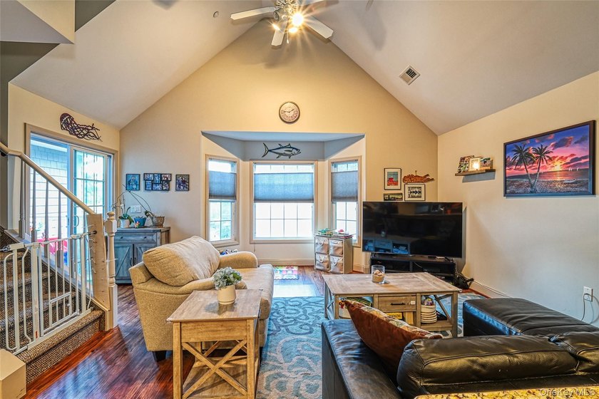 Welcome to Oak Street Commons - a highly sought-after community - photo 8