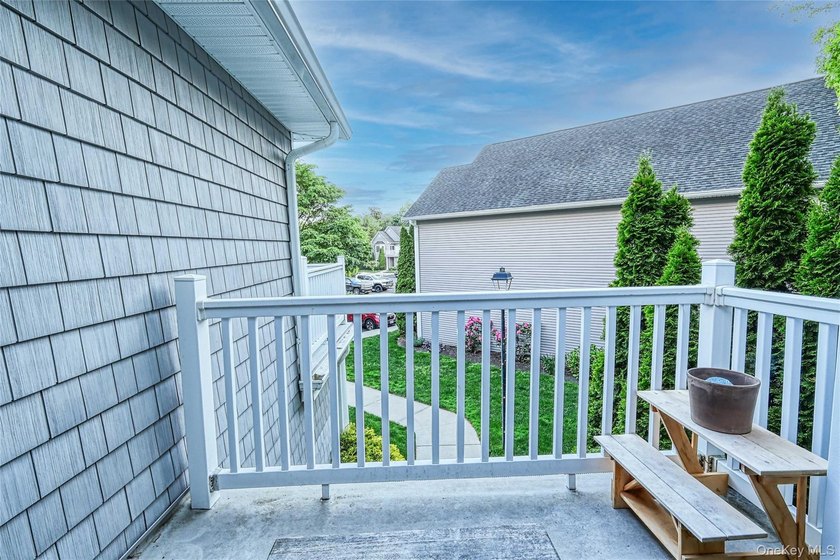 Welcome to Oak Street Commons - a highly sought-after community - photo 10