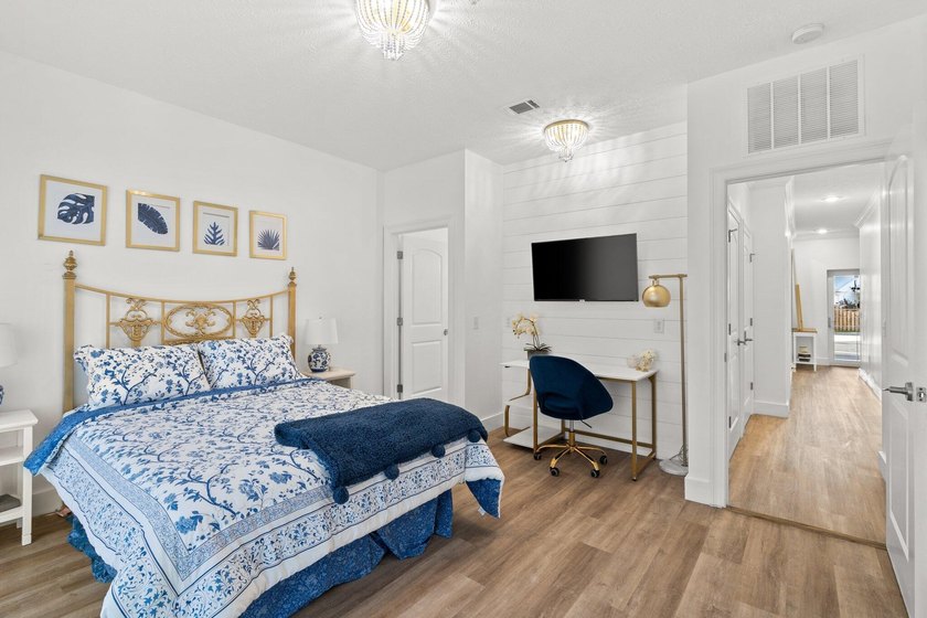Welcome to your GORGEOUS coastal beach retreat! This elegant - photo 6