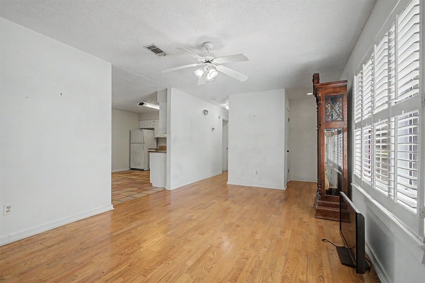 Opportunity awaits in Killearn Acres! This 3-bedroom, 2-bath - photo 7
