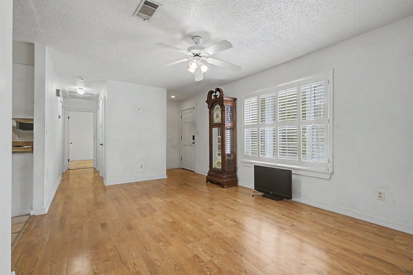 Opportunity awaits in Killearn Acres! This 3-bedroom, 2-bath - photo 8