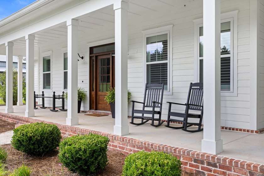**Some Photos are Virtually Enhanced** Experience luxury living - photo 4