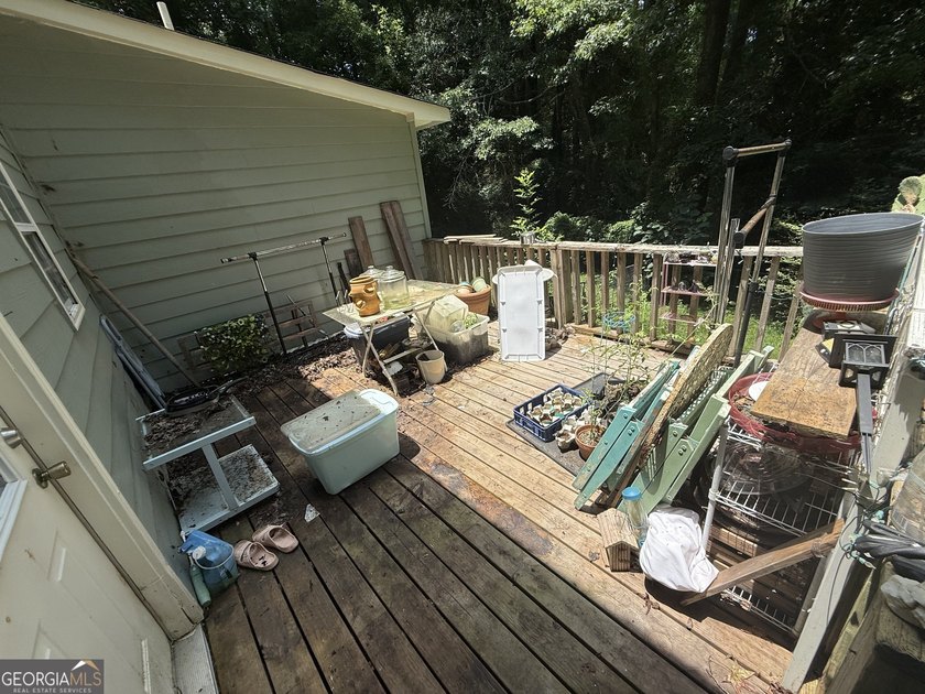 Motivated seller has reduced the price - creating a compelling - photo 32