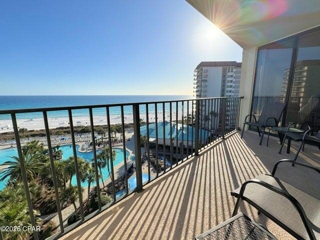The ultimate coastal luxury retreat or rental investment - photo 4