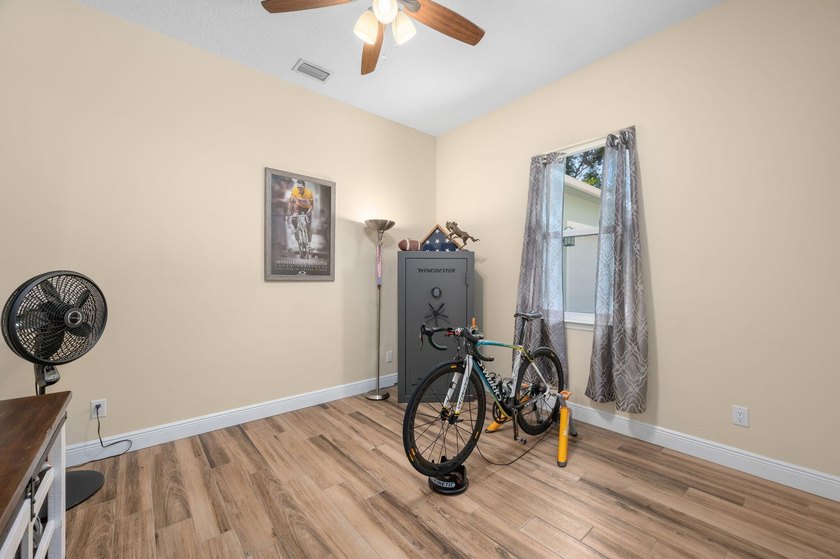 Meticulously maintained, custom built in 2017, 3 BR/ 2.5 BA CBS - photo 14