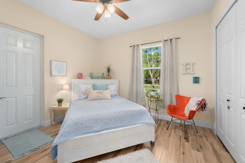 Meticulously maintained, custom built in 2017, 3 BR/ 2.5 BA CBS - photo 17