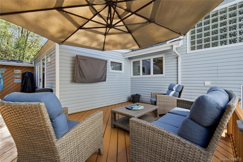 Welcome to this beautifully maintained 4 bedroom, 2.5-bath - photo 36