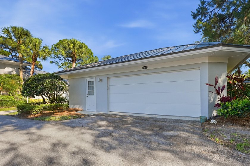 Rare opportunity to own a townhome in PGA Village's Pine Creek - photo 26
