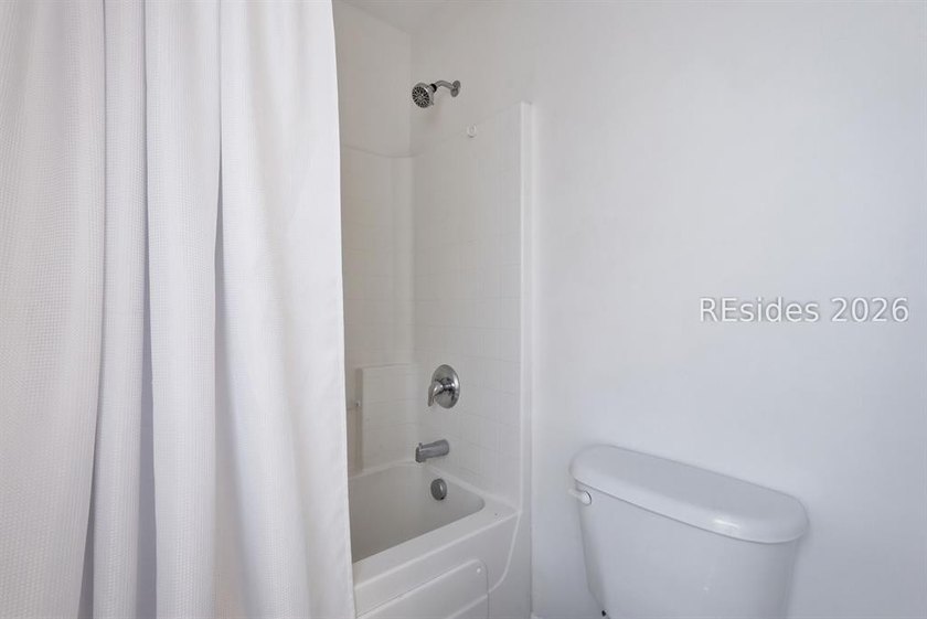 Welcome to Wellstone! This move-in-ready end-unit townhome - photo 30