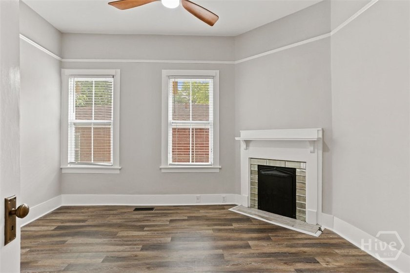 Gracefully blending timeless character with sophisticated modern - photo 22