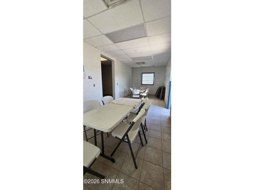 Well appointed multi use commercial building on a completed - photo 5
